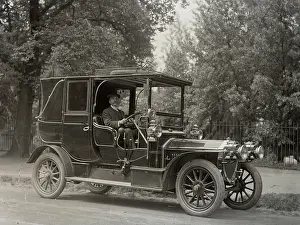 Headlamps: Man at the wheel of a car