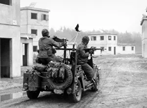 Berl: Maneuver of US army in the ghost village Parks Range in Berl