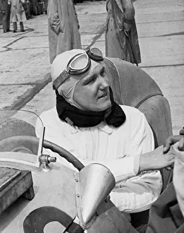 Arrows: Manfred von Brauchitsch