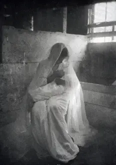 Kasebier: The Manger, by Gertrude Kasebier, shows ?