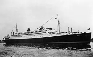 Transatlantic: The Manhattan, 1932