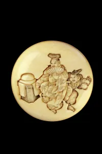 Meikeisai: Manju netsuke - manzai dancers at New Year
