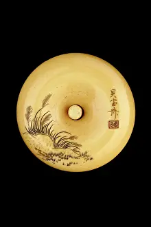 Naomitsu: Manju netsuke - Tamamo no Mae, with Nasu Moor on the reverse