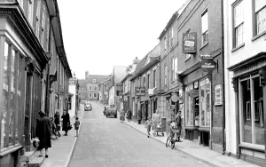 Manningtree: Manningtree, South Street c1955