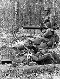 Hollowing: Manoeuvre of allied troops in Grunewald in Berlin