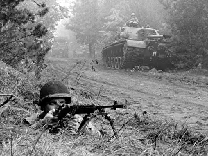Standby: Manoeuvre of US army in Berlin Grunewald