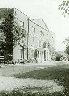 Porticoed: Manor House South, Sidcup