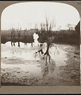 Bursting: NO MAN'S LAND