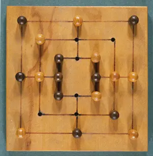 Pegs: NINE MAN'S MORRIS 2/2