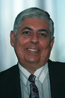 Esquivel: Manuel Esquivel
