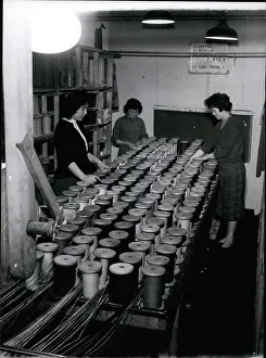 Cubicles: Manufacturing - Sewing - Textiles - Weaving