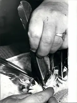 Glued: Manufacturing - Sewing - Textiles - Weaving