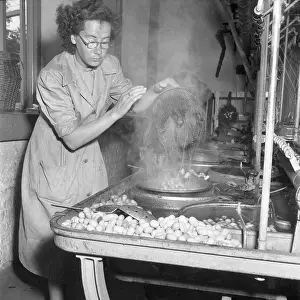 Lullingstone: MANUFACTURING SILK/1950S