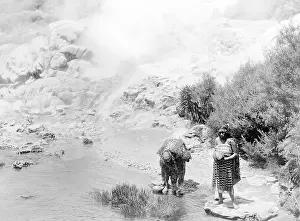Gourds: MAORIS COLLECTING WATER