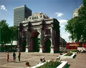 Nagele: Marble Arch, London
