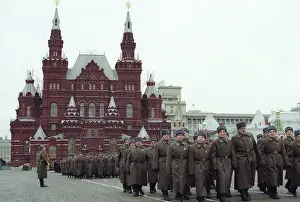 60th: March dedicated to 60th anniversary of 7 November
