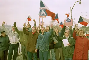 Khol: March - general strike