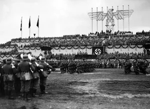 Goose Stepping: March of the infantry before Werner von Blomberg in Nure