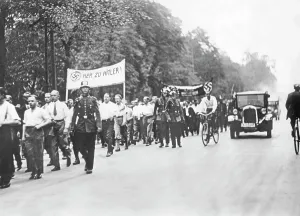 Stormtroop: March of the SA and SS at the time of the uniform ban, 1932