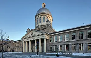 Footer: Marche Bonsecours, Montreal, Quebec, Canada