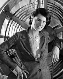 Bourke: Margaret Bourke-White, 1933. ?