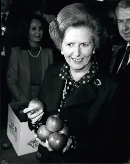 Growers: Margaret Thatcher at party conference with apples