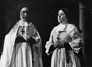 Abbess: Margarete Bence as Abbess und Pilar Lorengar