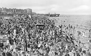 Throng: Margate beach during heatwave