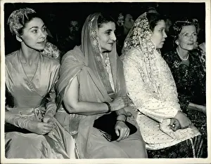 Finchley: Margot Fonteyn, Lady Mountbatten, Indonesian guests