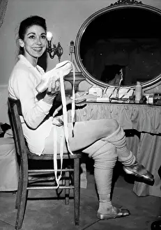 Fonteyn: Margot Fonteyn sitting in her dressing room