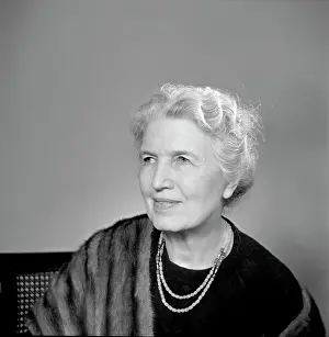 Bohr: Margrethe Norlund Bohr