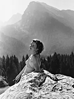 Basks: Maria Andergast, 1938