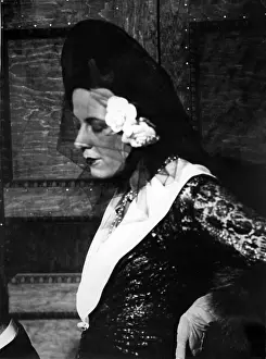 Bard: Maria Bard
