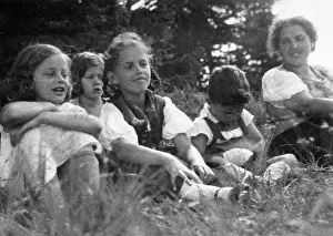 Schell: Maria Schell with her mother and siblings