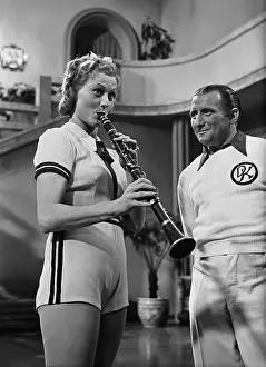 Marika: Marika Roekk plays clarinet, 1935