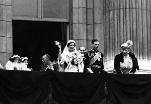 Konigin: Marina and George I at their wedding, 1934
