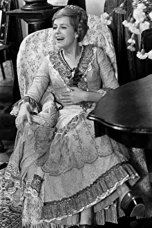 Handsome: Marina Neyelova, 1983