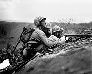 Offensives: Marine observer finds the location of a machine