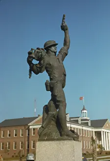 Parris: Marine - Statue - Military - Wwii