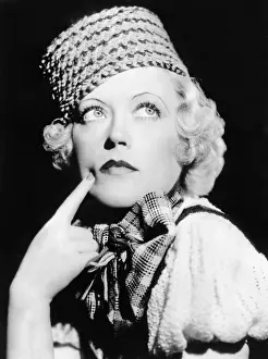 Index: Marion Davies, 1935