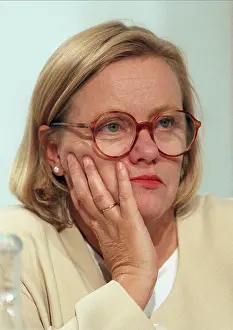 Nothern: Marjorie Mo Mowlam MP