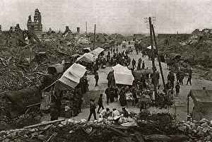 Impromptu: MARKET IN LENS RUINS