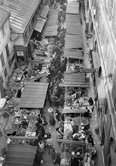 Berryer: Market in the passage Berryer