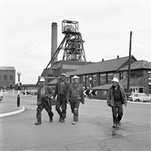 Henry Grant Collection: Markham Colliery, Mining