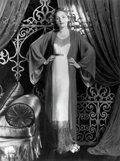 Dishonored: Marlene Dietrich - actress