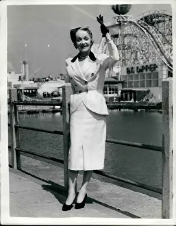 Dipper: Marlene Dietrich arrives in Blackpool for show
