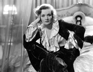 Sternberg: Marlene Dietrich in Dishonored, 1931