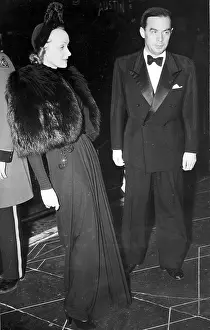 Remarque: Marlene Dietrich and Erich Maria Remarque at the premiere of