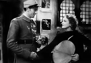 Sternberg: Marlene Dietrich and Gary Cooper in Morocco, 1930