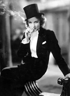 Sternberg: Marlene Dietrich in Morocco, 1930